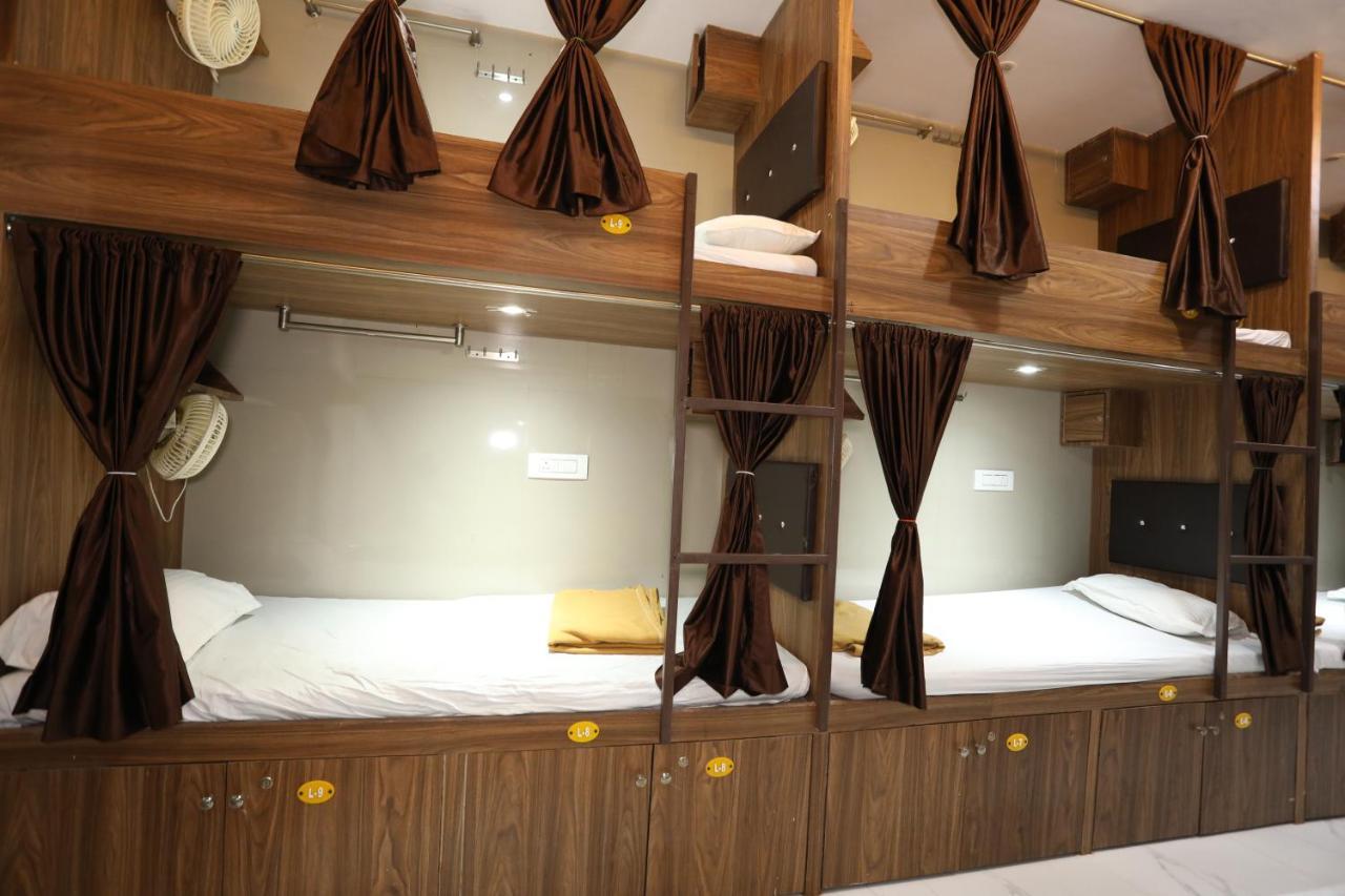 Mango Marol Dormitory Bombay Esterno foto